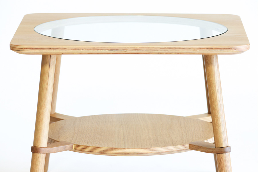 Cutout low table A | デザイナーズ家具のE-comfort