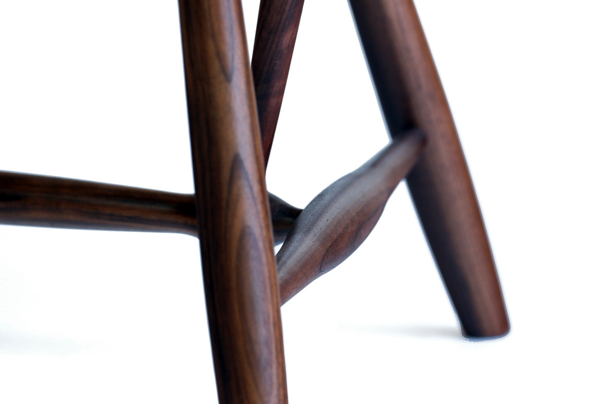 ピーコック ラウンジチェア | デザイナーズ家具のE-comfort