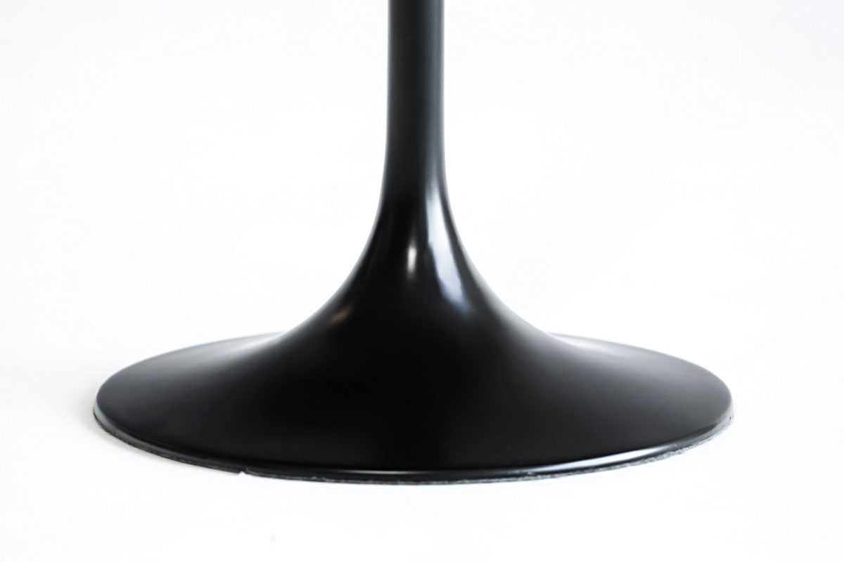 エーロ・サーリネン ラウンドサイドテーブル（チューリップコーヒーテーブル) | 高品質なデザイナーズ家具 E-comfort 公式オンラインストア