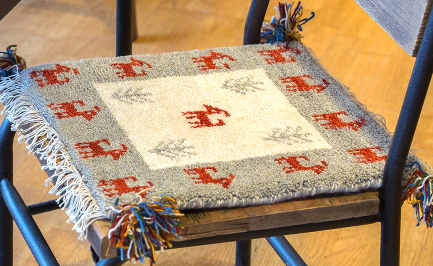 E-comfort 5 / 28 ギャッベ 40x40cm No.03