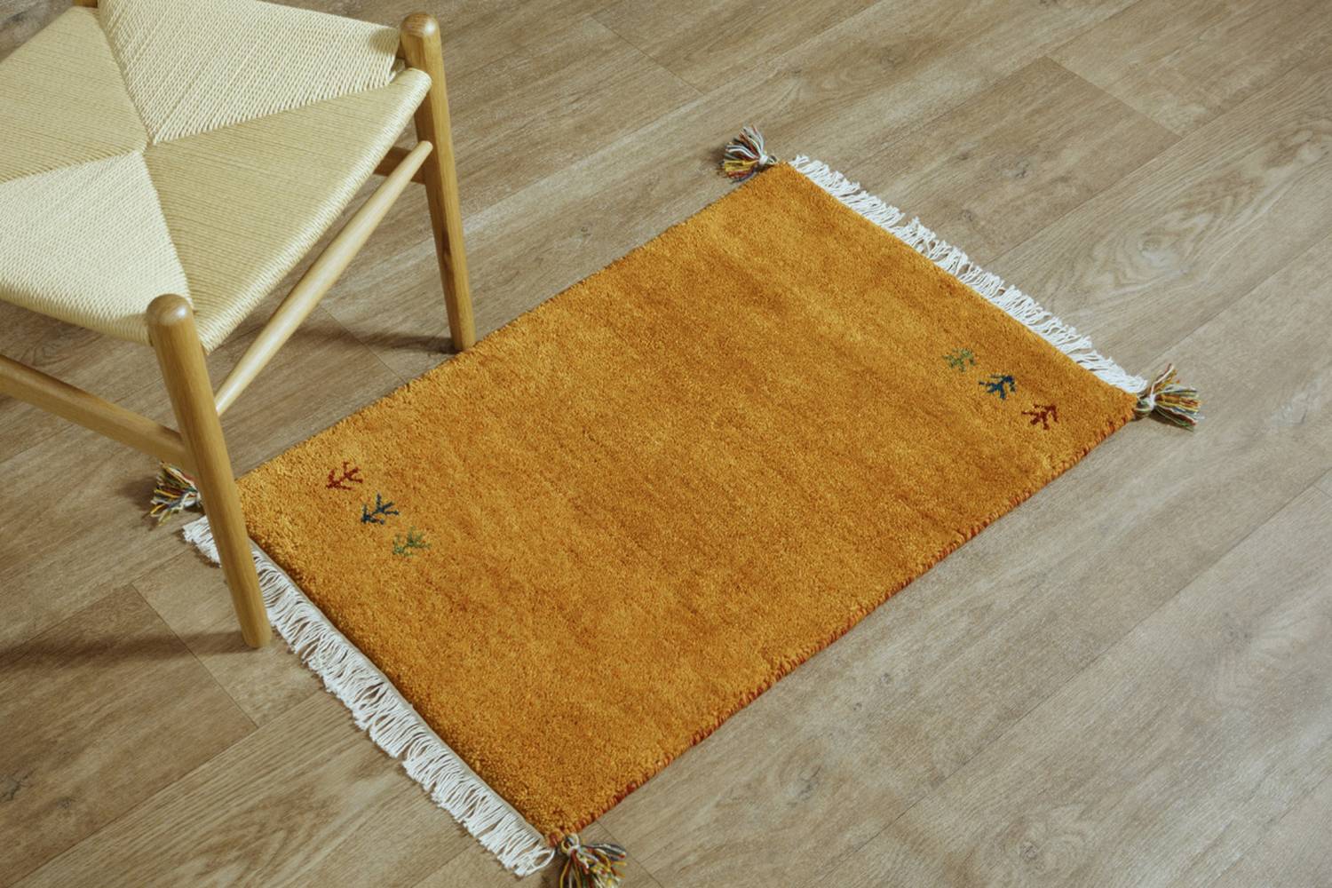 E-comfort 5 / 28 ギャッベ 60x90cm No.106