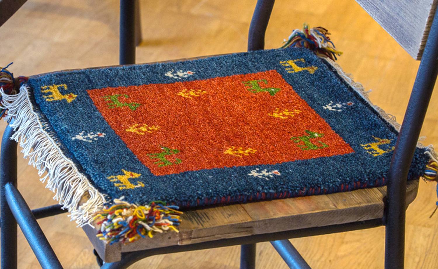 E-comfort 5 / 28 ギャッベ 40x40cm No.42